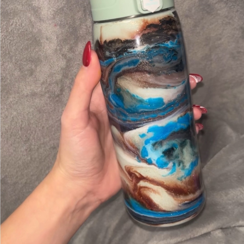 Swirl Design Water Bottle - Blue and Brown